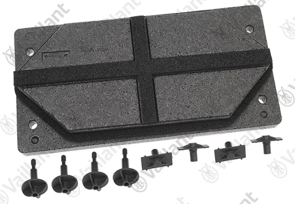 Vaillant Wärmetauscher-Abdeckung aus schwarzem Material mit Befestigungselementen, geeignet zur Verwendung in entsprechenden Heizsystemen.